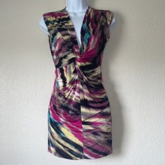 Body Con twist front Dress Size Small - Picture 1 of 1